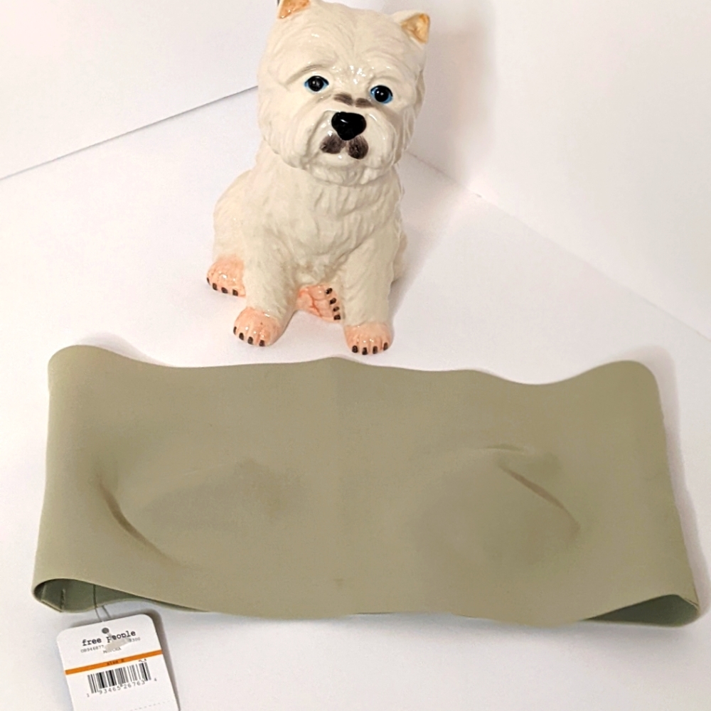 Free people intimates Niña Neo bandeau size small in sage green